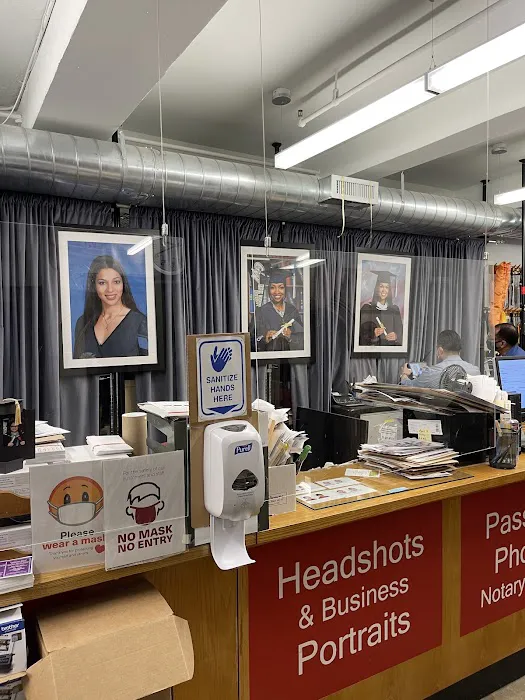 Thornton Studio Photographers 0