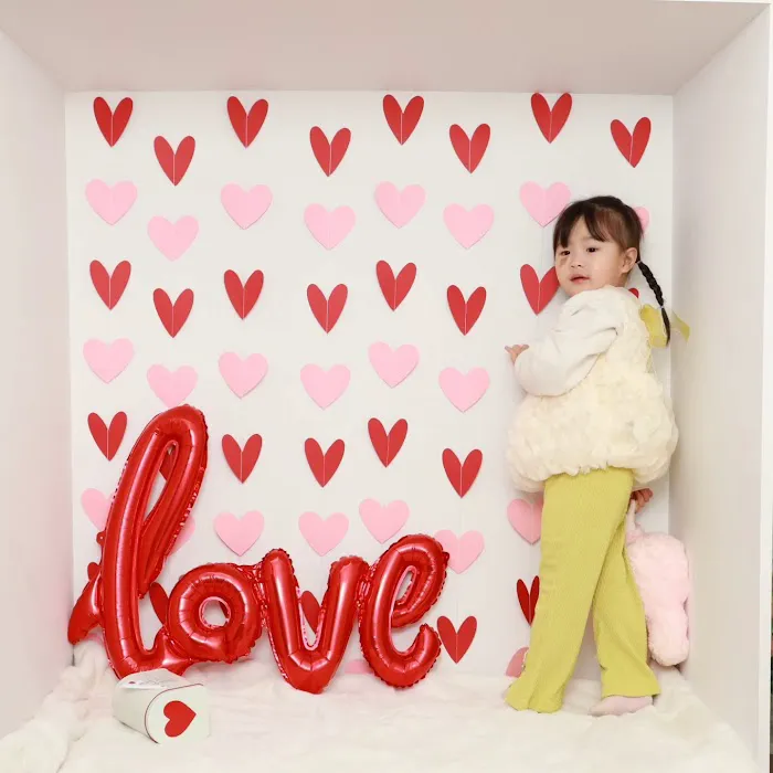 Snap Box | Self-portrait studio, 셀프사진관 플러싱 뉴욕 8