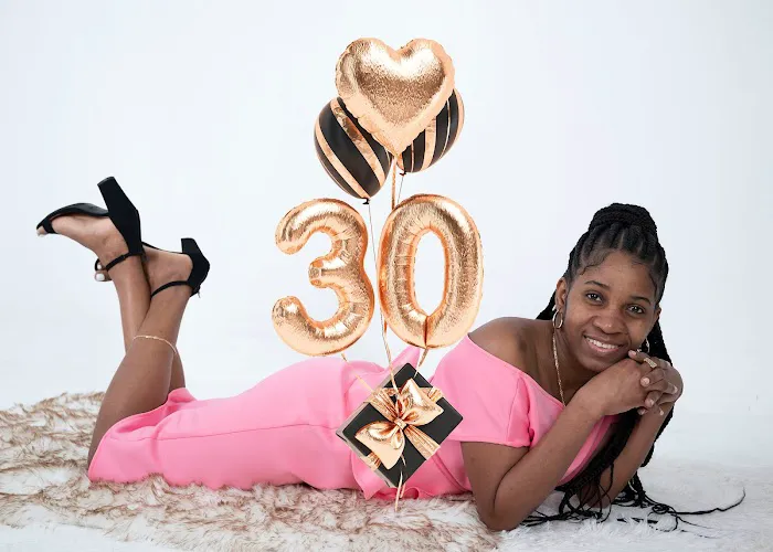 Photo Studio Digital 69 LLC 6
