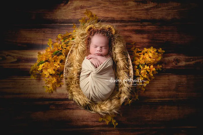 Divine Portraits by Patricia Carrozzini 7