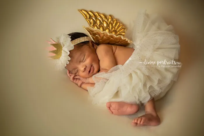 Divine Portraits by Patricia Carrozzini 9