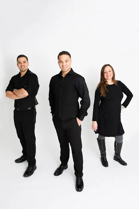 Revel Studios Photo & Cinema 0
