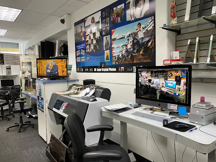 Photo Center and Services 9