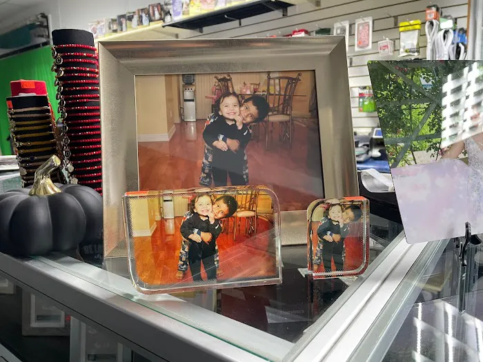 Photo Center and Services 7