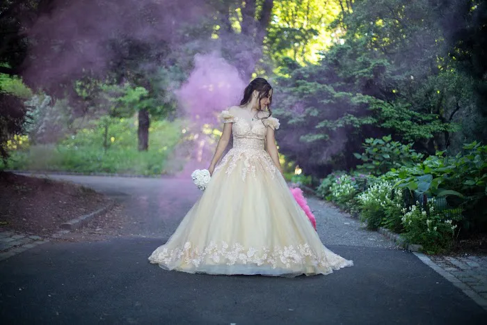 Maria Pineda Photography & Photo Studio 2