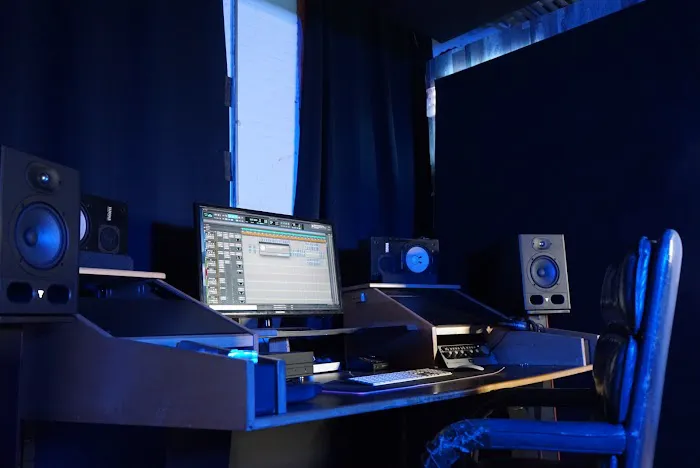 SomeStudios NJ 8