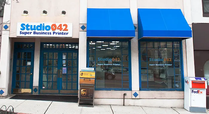 Studio042 - Super Business Printer 6
