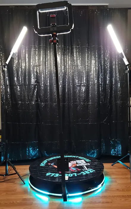 CapturedMomentsbyAG PhotoBooths & 360 8
