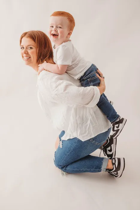 Glenda Miranda Photographer - A Photography studio - Maternity, Newborn, Child, Family and mini sessions 7