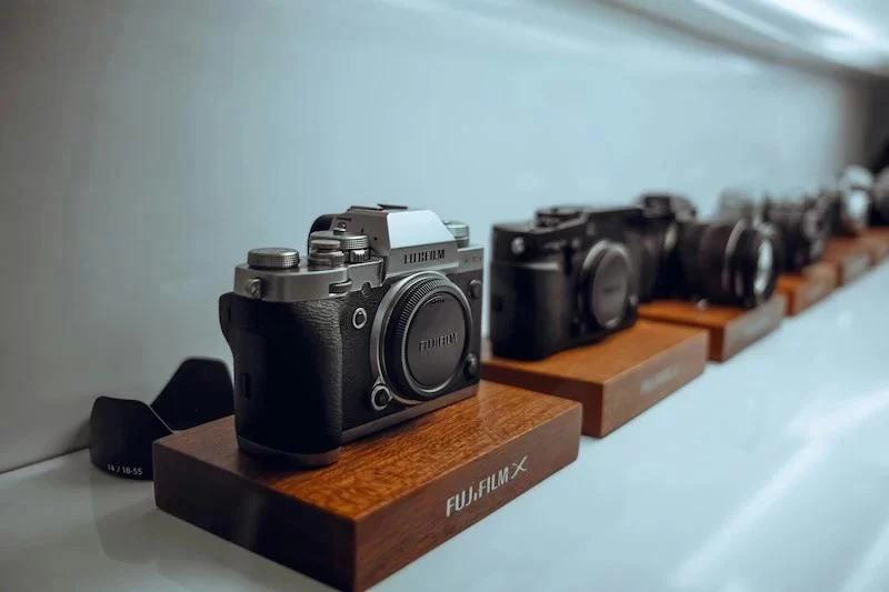 Top Online Stores for Camera Accessories Kits in the USA