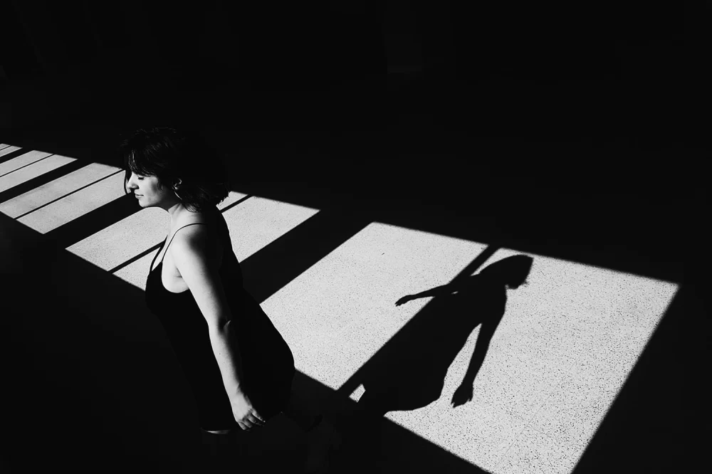 How to Photograph Shadows Effectively: Tips and Techniques for Stunning Results
