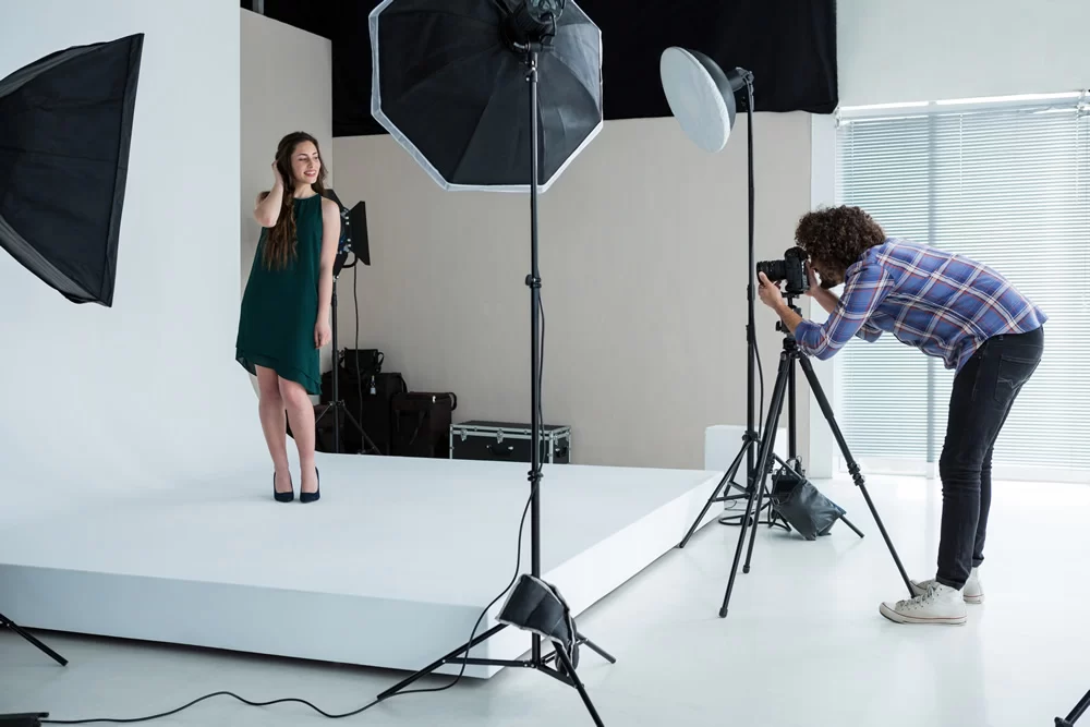 How to Set Up a Photo Studio at Home for Beginners