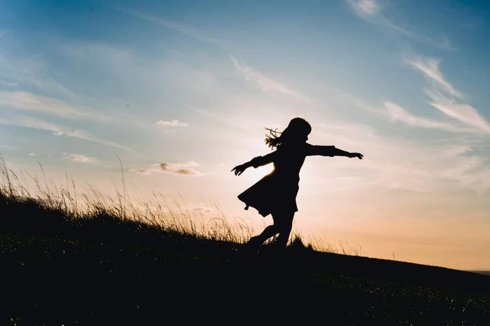 How to Photograph Silhouettes Dramatically for Stunning Visual Impact