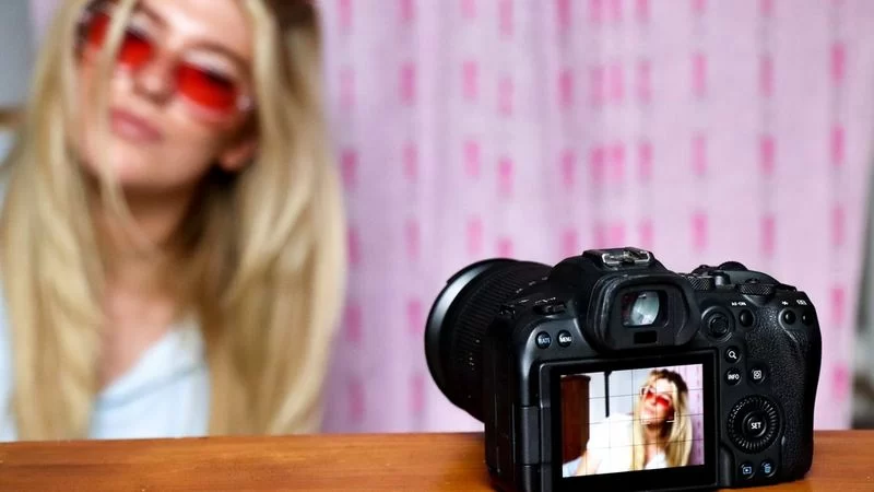 Discover the Best Cameras for Creative Self-Portraits to Elevate Your Photography