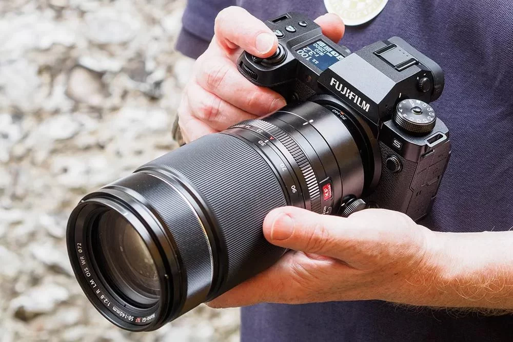 Choosing the Best Camera for Sports Action Photography: Expert Tips and Insights