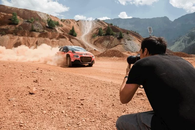 How Cameras with Face Priority Autofocus Enhance Photography Experience