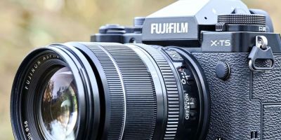 Best Camera for Vloggers Under 1500 Dollars: A Detailed Guide for Enthusiasts